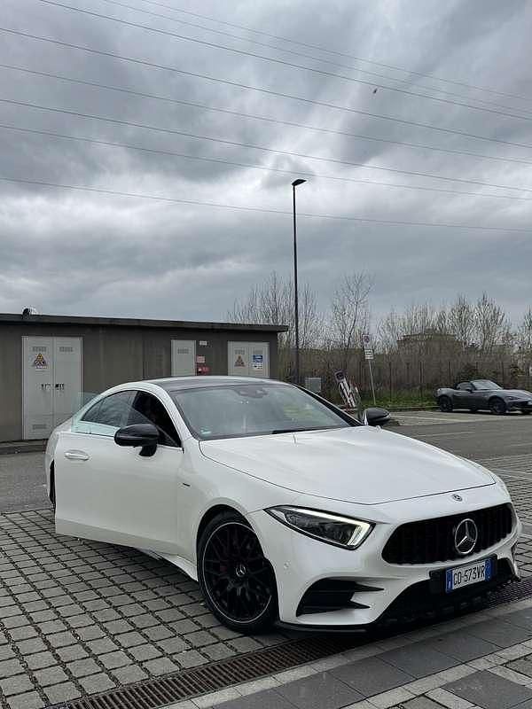Usata Mercedes CLS300 Premium 245 CV (180 kW) 2018 Coupé