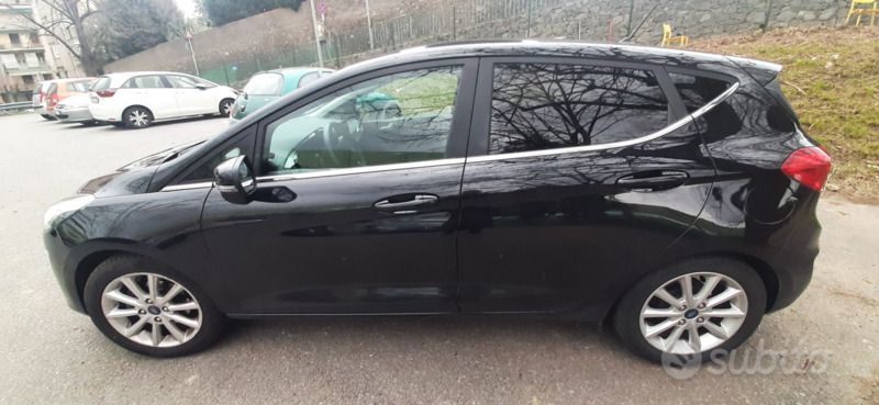 Usata Ford Fiesta Titanium 75 CV (55 kW) 2019 Nero Utilitaria