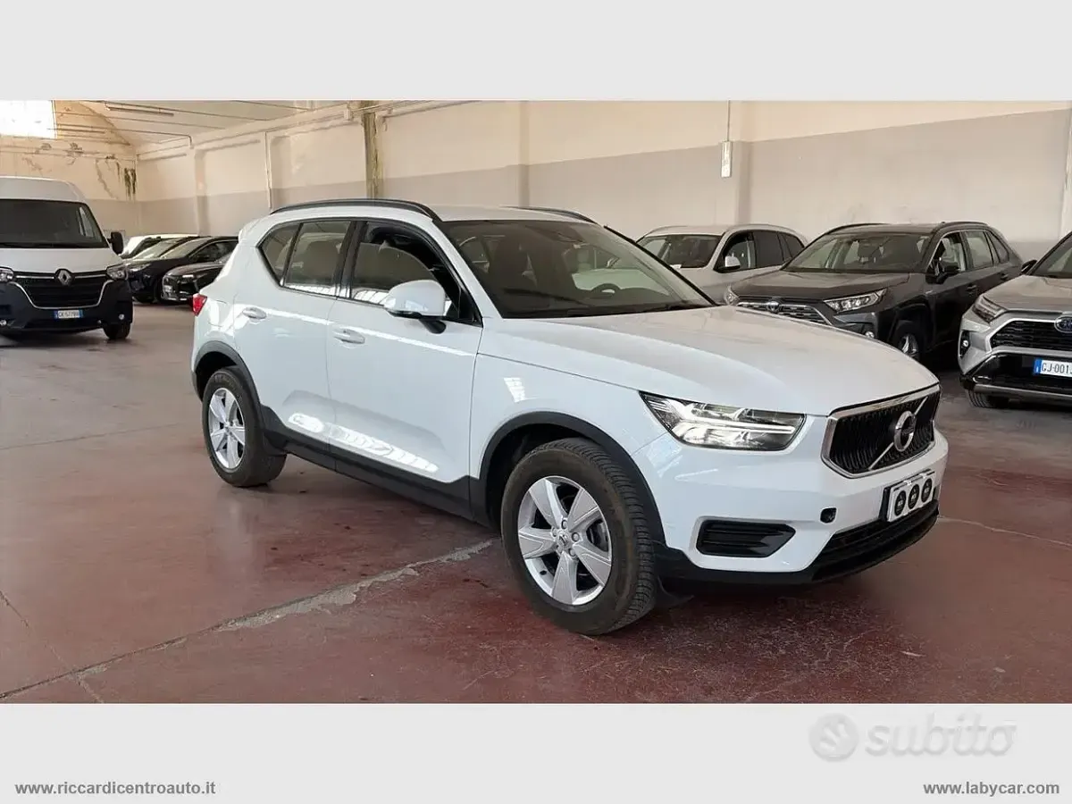 Usata Volvo XC40 Core 129 CV (94 kW) 2022 Bianco SUV