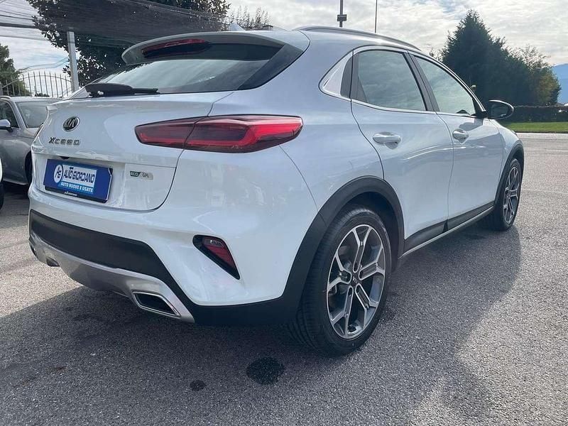 Usata Kia XCeed Style 111 CV (81 kW) 2021 Bianco SUV