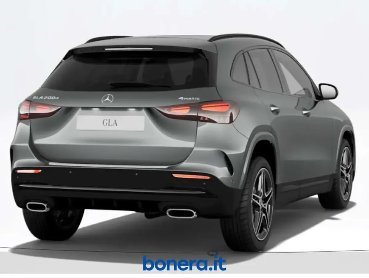 Nuova Mercedes GLA200 Advanced Plus 150 CV (110 kW) 2026 Grigio montagna SUV
