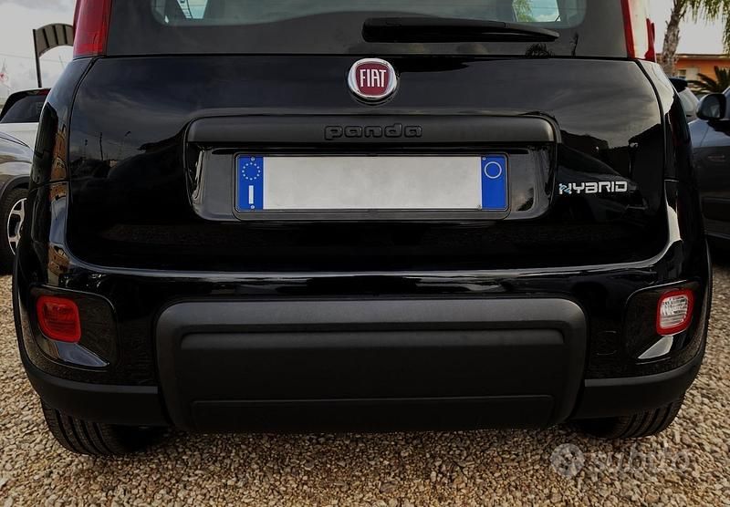 Usata Fiat Panda Cross Cross 70 CV (51 kW) 2023 Nero Utilitaria