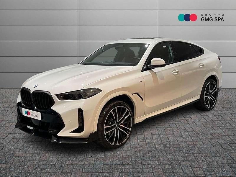 Usata BMW X6 M Sport 381 CV (280 kW) 2024 Bianco SUV