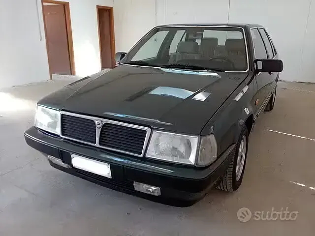 Usata Lancia Thema 120 CV (88 kW) 1987 Berlina
