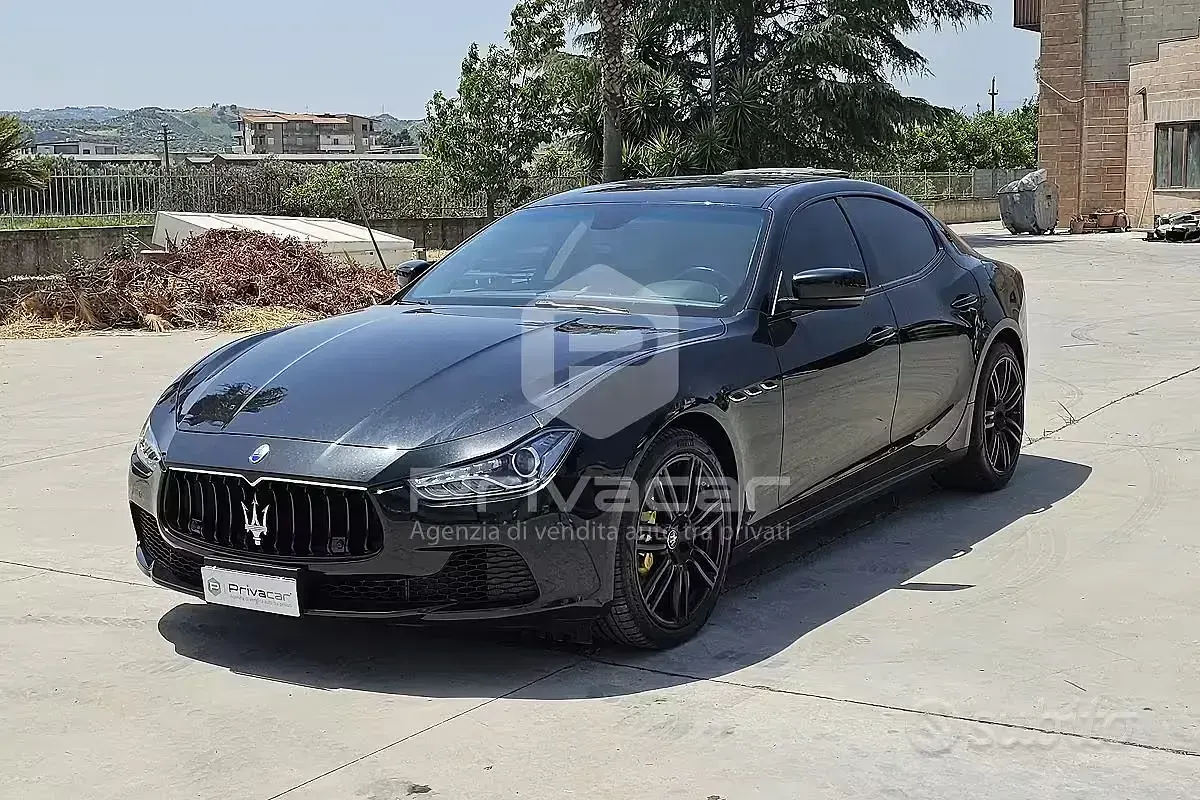 Usata Maserati Ghibli 250 CV (183 kW) 2014 Nero Berlina
