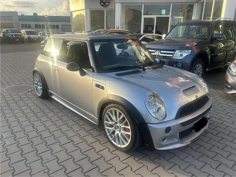 Argento Usata 2005 Mini Cooper S Utilitaria | 9900 € (Ottimo prezzo) - Immagine 1/4