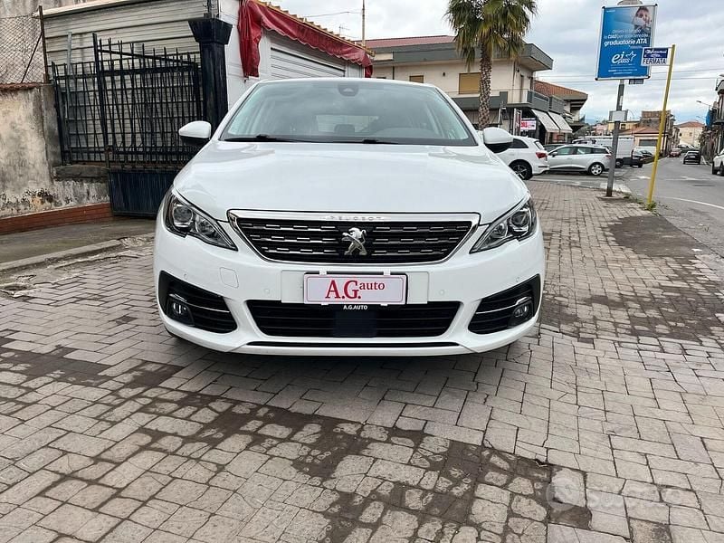 Usata Peugeot 308 Allure 131 CV (96 kW) 2019 Bianco Berlina