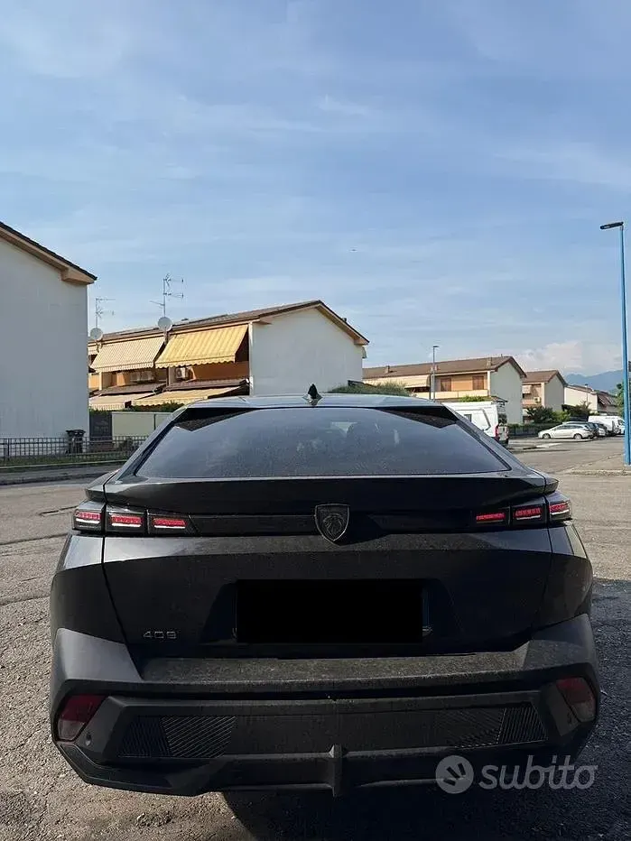 Usata Peugeot 408 GT 131 CV (96 kW) 2023 SUV