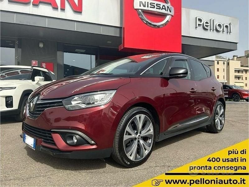 Usata Renault Scénic IV Intens 150 CV (110 kW) 2019 Bordeaux / metallizzato Monovolume