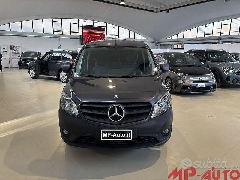 Usata Mercedes Citan 109 90 CV (66 kW) 2019 Grigio Station wagon