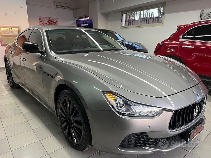 Usata Maserati Ghibli 250 CV (183 kW) 2016 Grigio Berlina