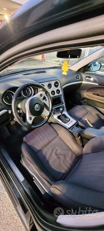 Usata Alfa Romeo 159 150 CV (110 kW) 2007 Nero Station wagon