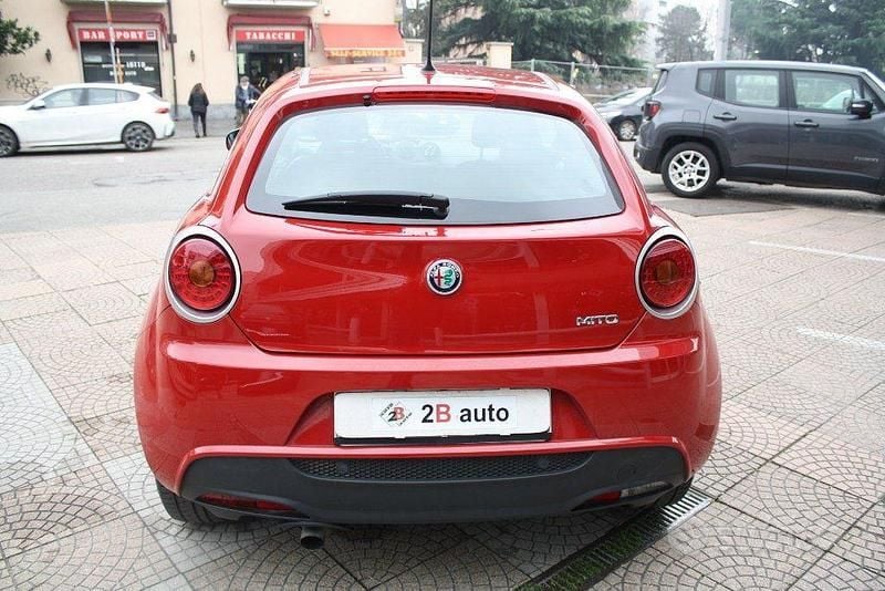 Usata Alfa Romeo MiTo 120 CV (88 kW) 2017 Rosso Utilitaria