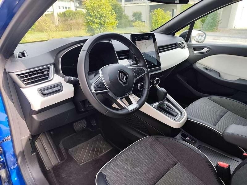Usata Renault Clio V Techno 91 CV (66 kW) 2023 Blu/azzurro Berlina