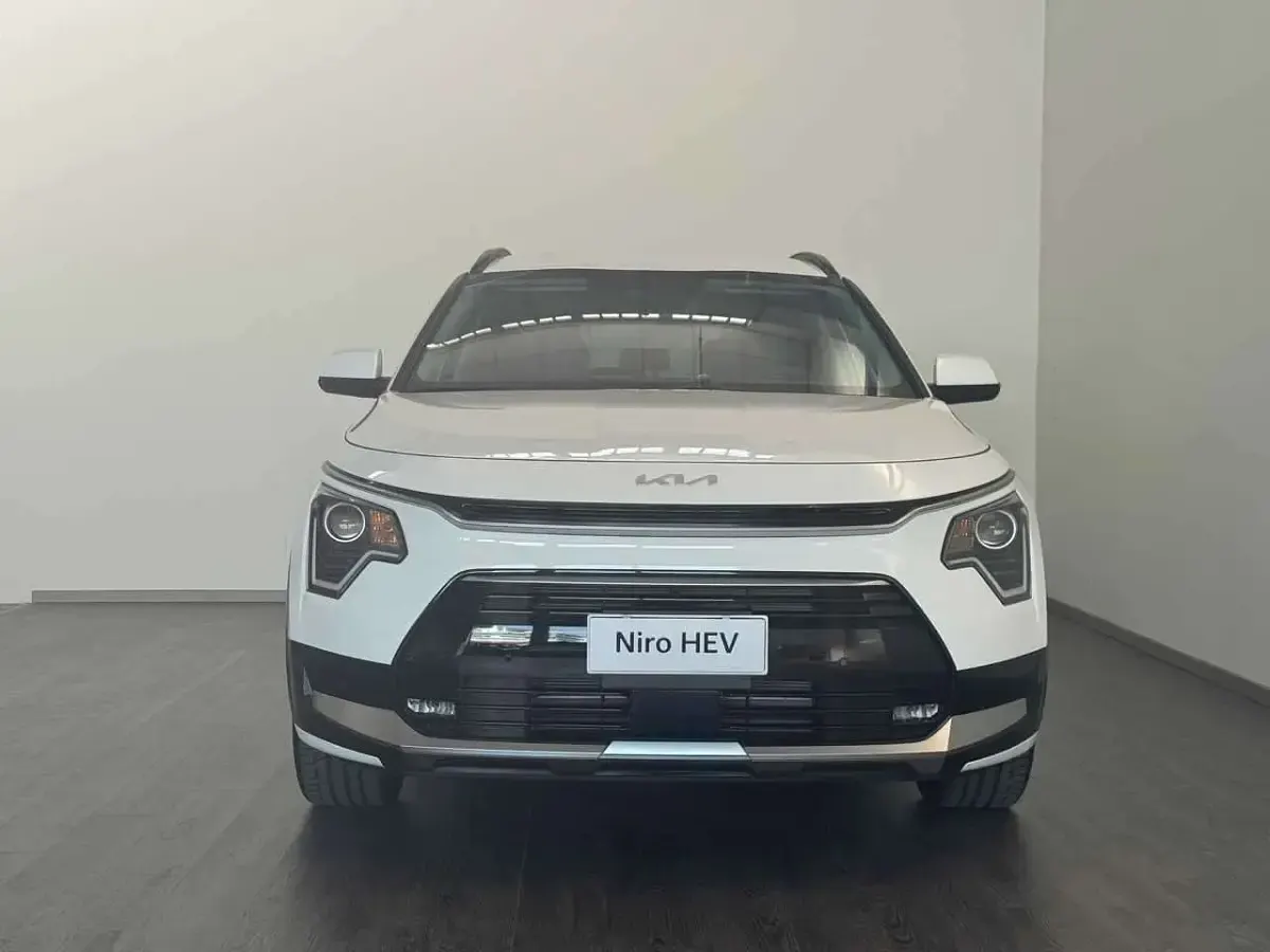 Nuova Kia Niro 125 CV (91 kW) 2026 Nero SUV