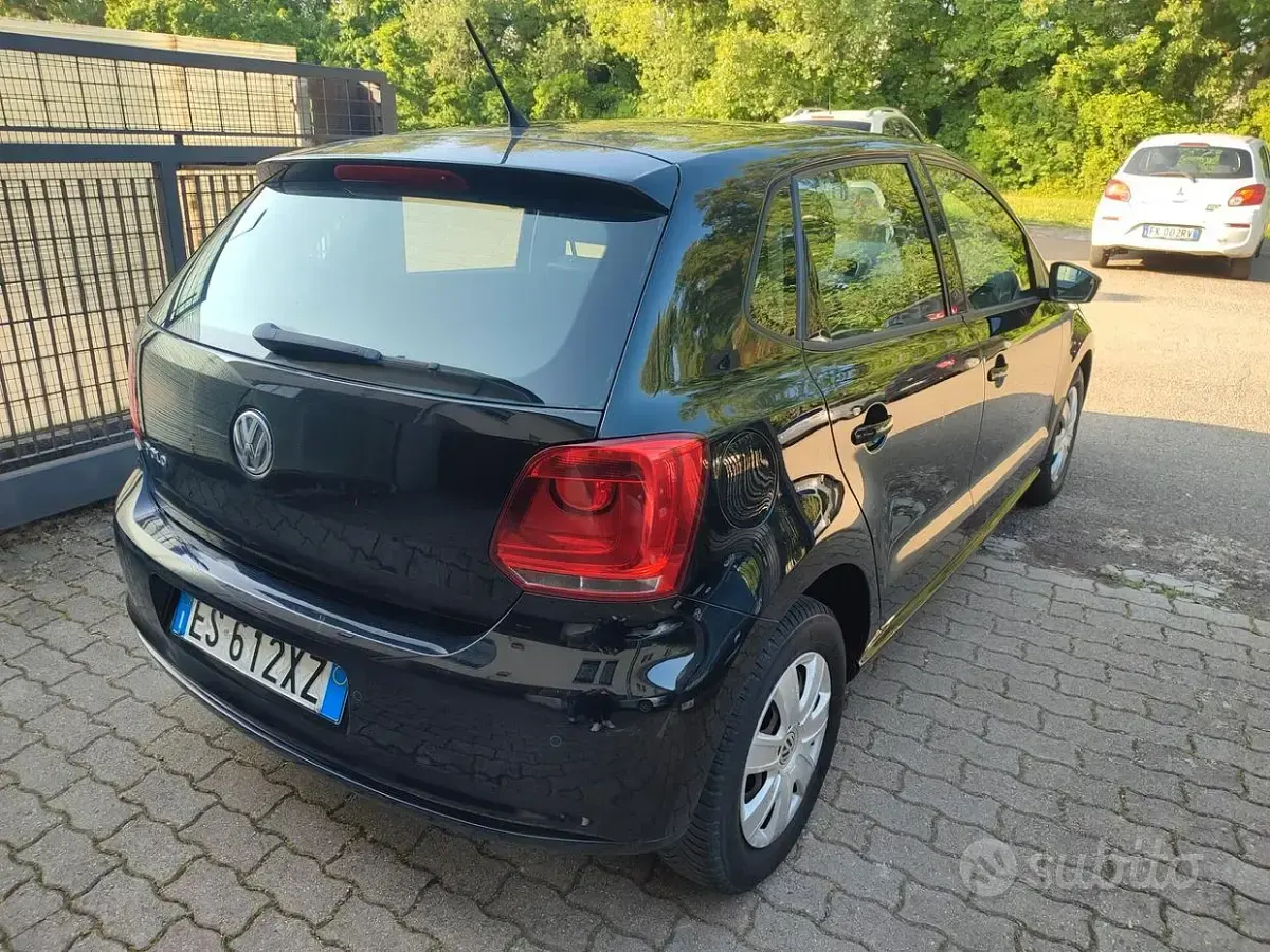 Usata VW Polo 60 CV (44 kW) 2014 Nero Berlina