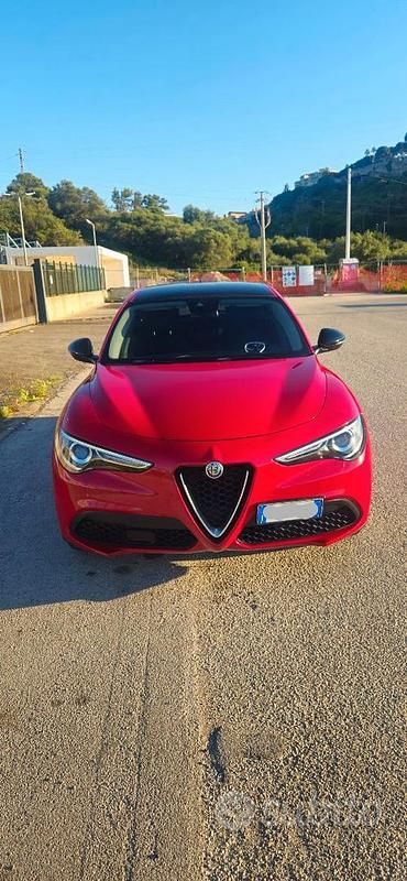 Usata Alfa Romeo Stelvio 160 CV (117 kW) 2020 Rosso SUV
