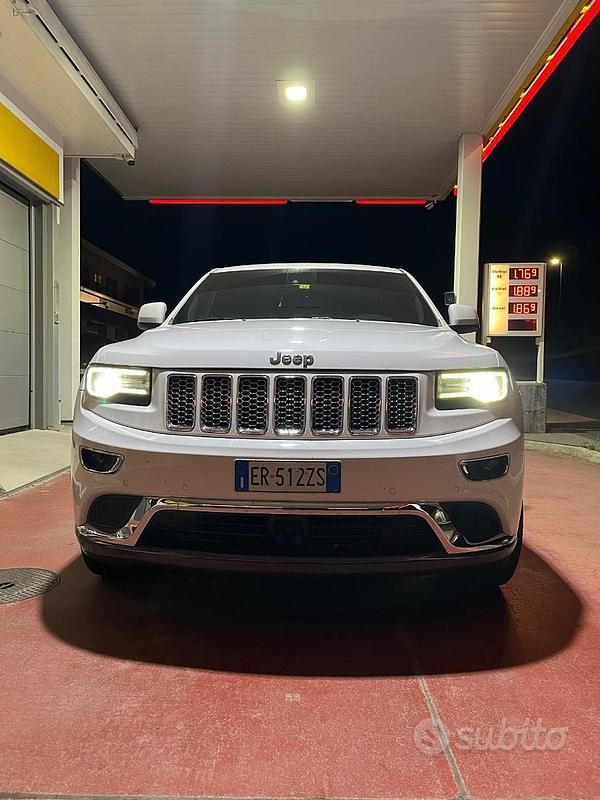 Usata Jeep Grand Cherokee Summit 250 CV (183 kW) 2013 Bianco SUV