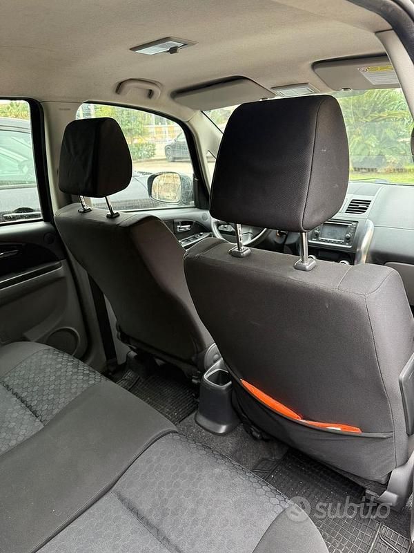 Usata Suzuki SX4 2012 Blu Utilitaria