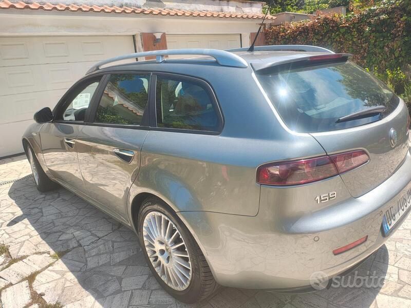 Usata Alfa Romeo 159 120 CV (88 kW) 2007 Grigio Station wagon