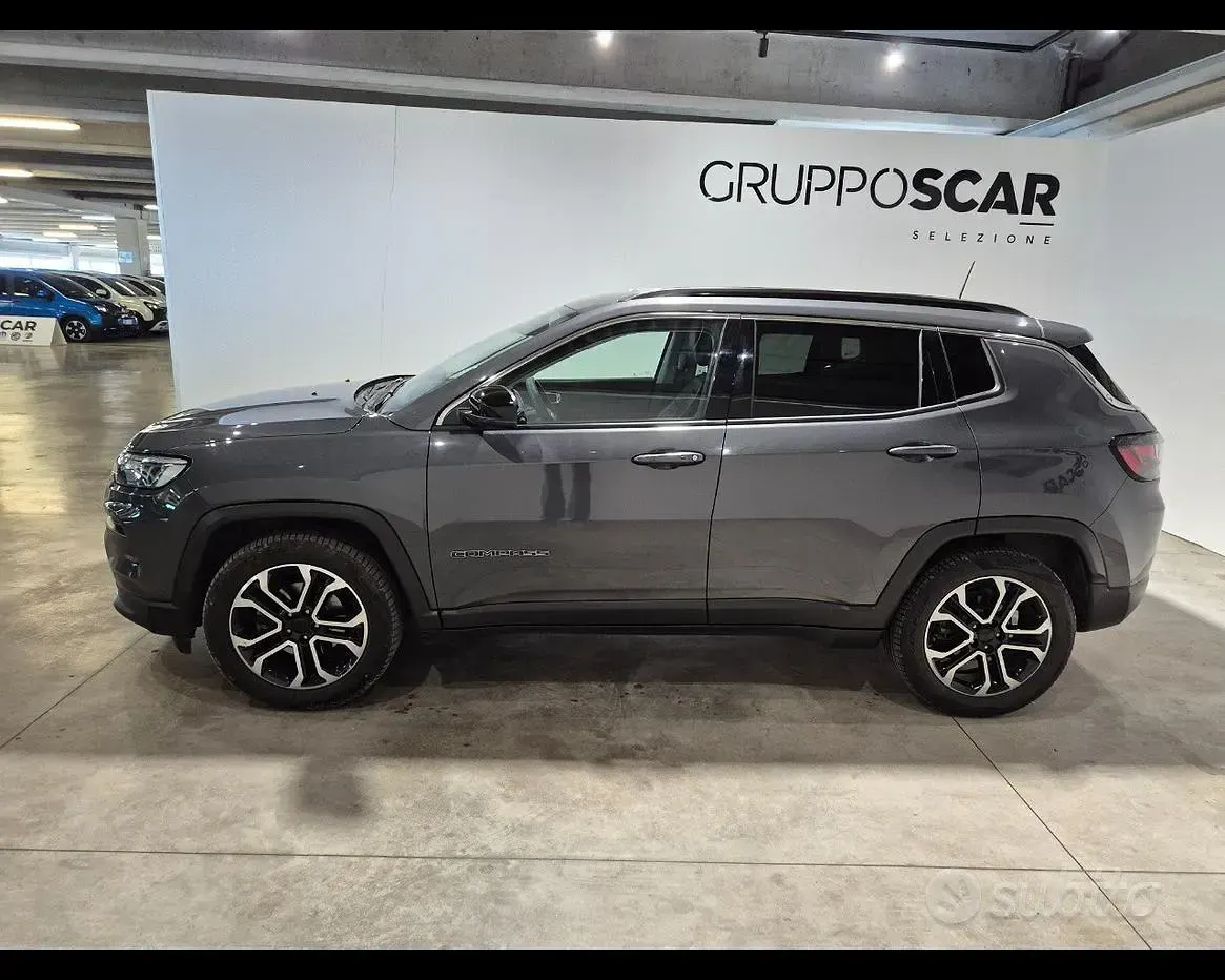 Usata Jeep Compass 131 CV (96 kW) 2022 Grigio SUV