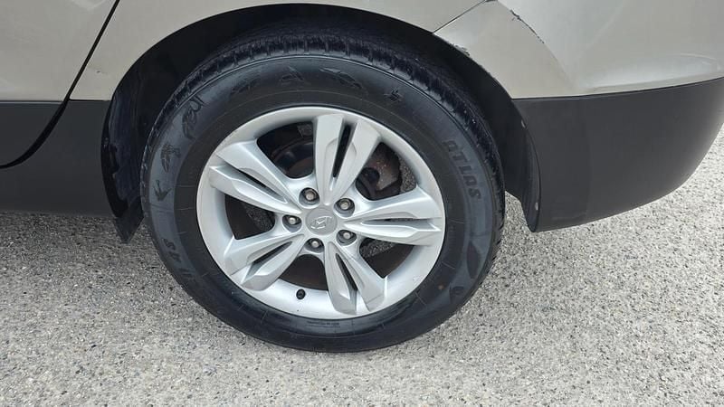 Usata Hyundai ix35 Style 115 CV (84 kW) 2012 Oro SUV