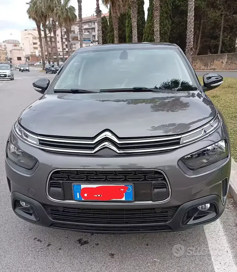 Begagnad Citroën C4 110 HK (80 kW) 2020 Grå Sedan