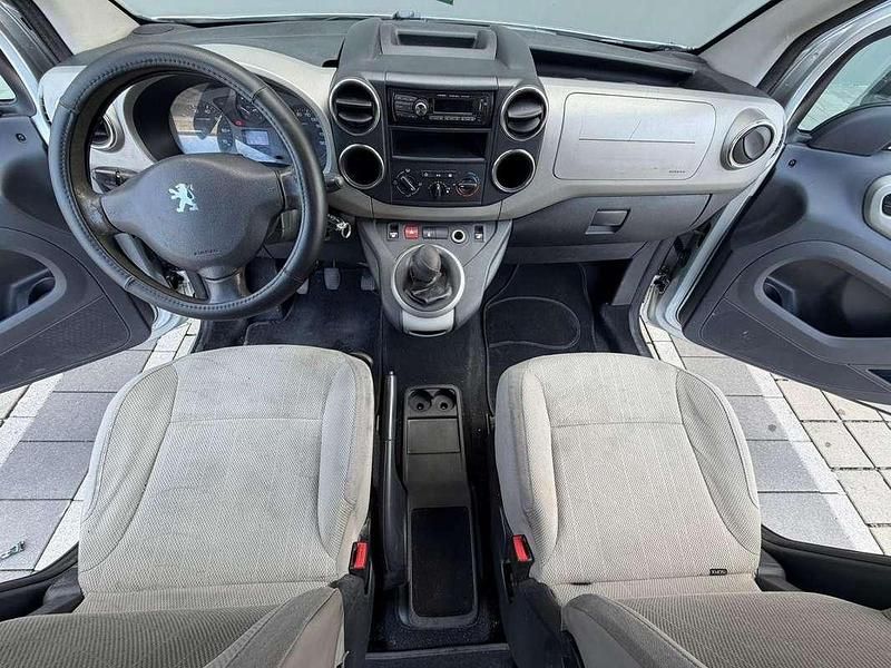 Usata Peugeot TePee Premium 90 CV (66 kW) 2010 Station wagon