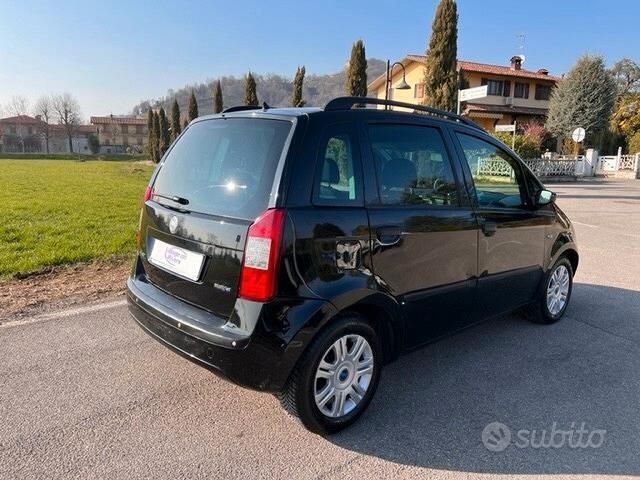 Usata Fiat Idea 69 CV (50 kW) 2007 Nero Monovolume