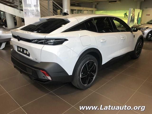 Nuova Peugeot 408 GT 2025 Bianco SUV