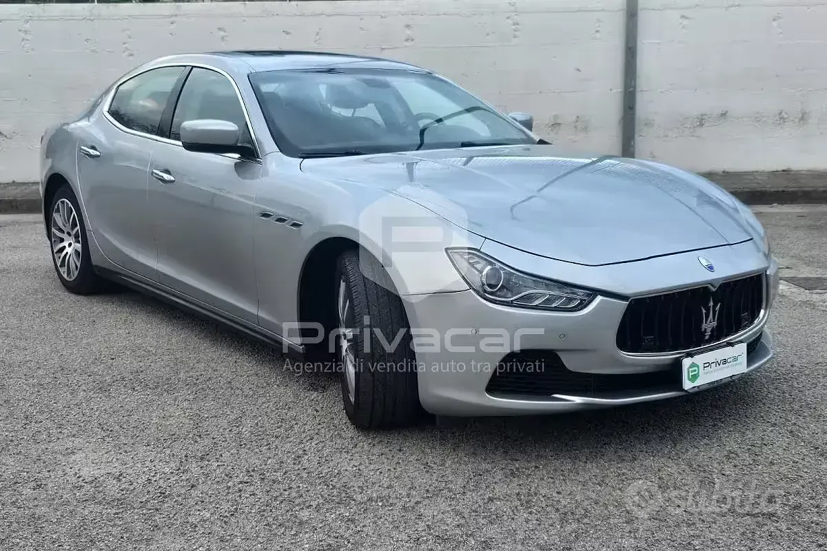 Usata Maserati Ghibli 410 CV (301 kW) 2014 Grigio Berlina