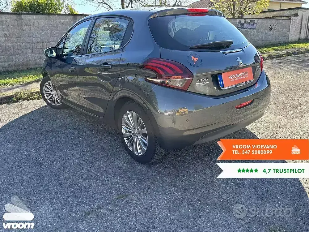 Usata Peugeot 208 Active 82 CV (60 kW) 2015 Grigio Utilitaria