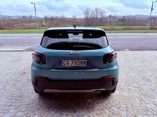 Usata Jeep Avenger 101 CV (74 kW) 2024 Blu SUV