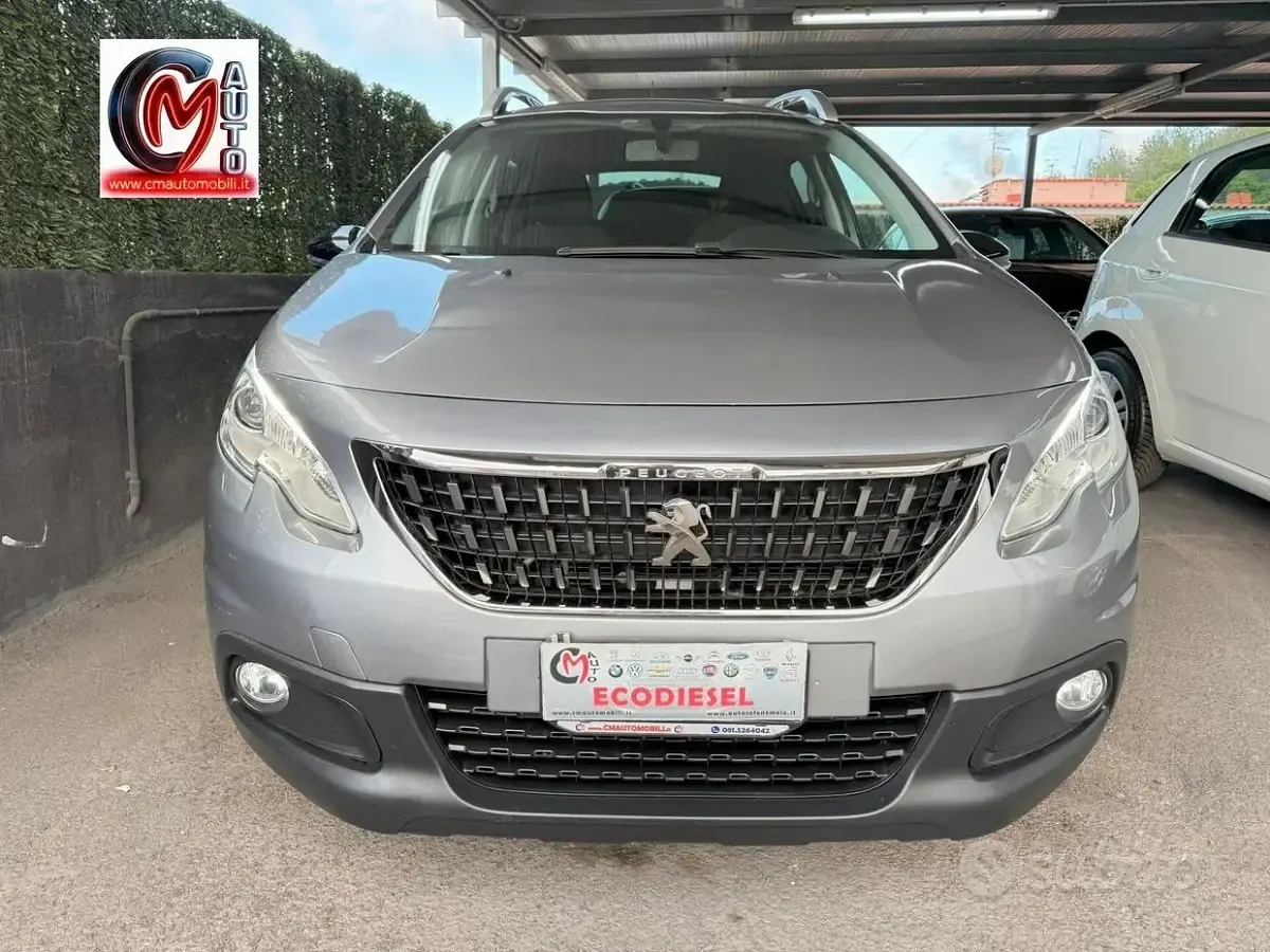 Usata Peugeot 2008 Active 99 CV (72 kW) 2016 Grigio SUV
