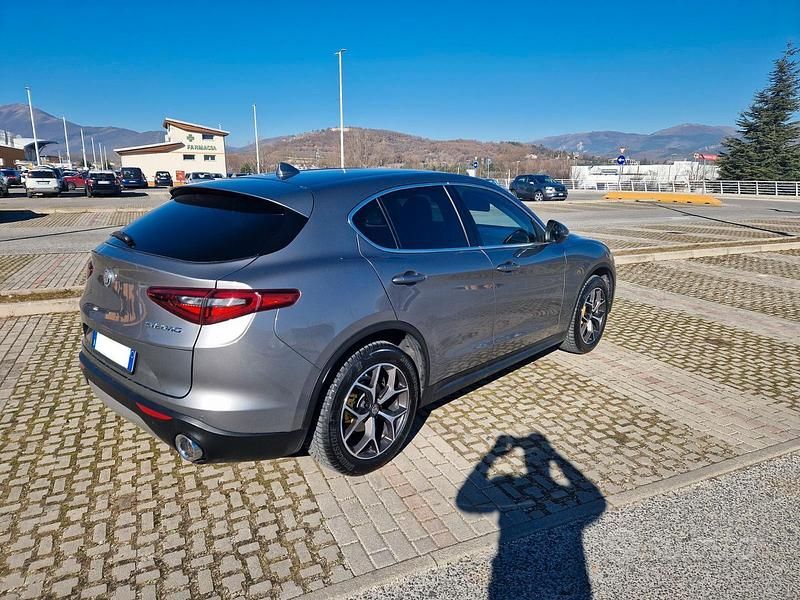 Usata Alfa Romeo Stelvio Executive 190 CV (139 kW) 2019 Grigio SUV