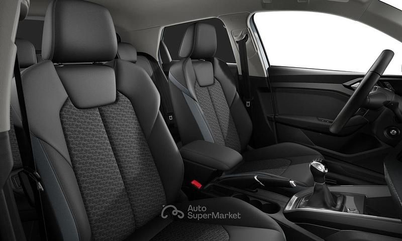 Usata Audi A1 Sportback Advanced 116 CV (85 kW) 2025 Gray Utilitaria
