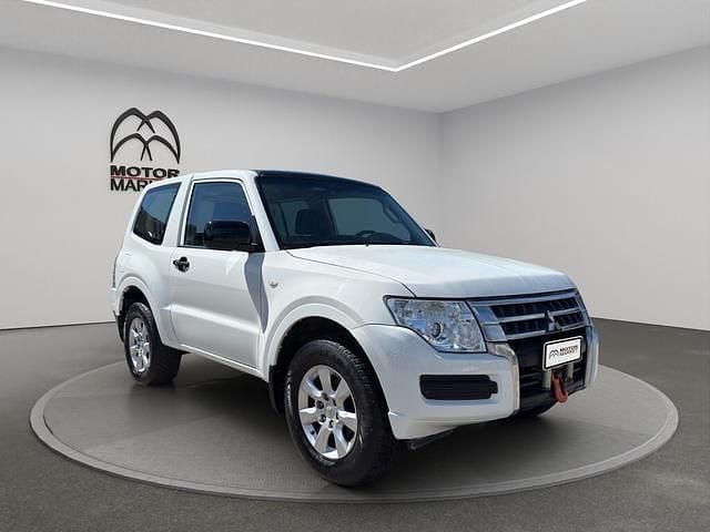 Usata Mitsubishi Pajero 190 CV (139 kW) 2018 Bianco SUV
