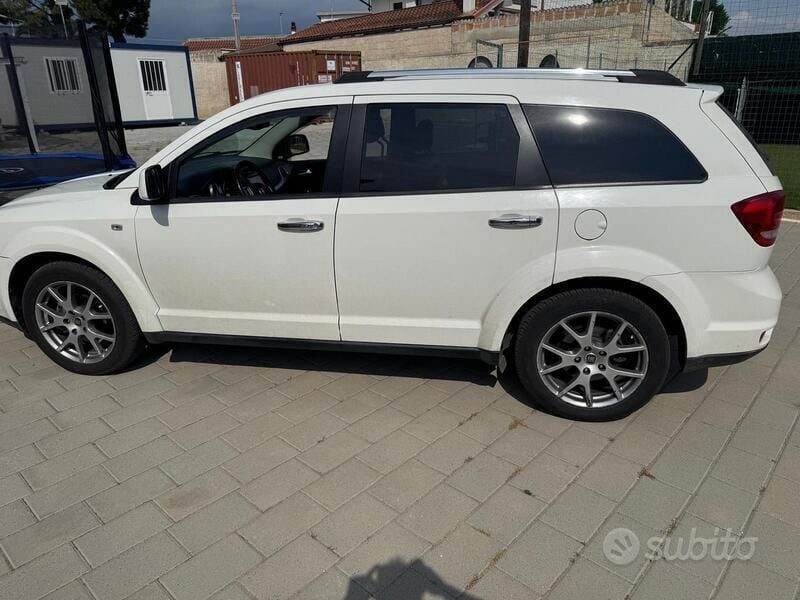 Usata Fiat Freemont 170 CV (125 kW) 2012 Bianco SUV