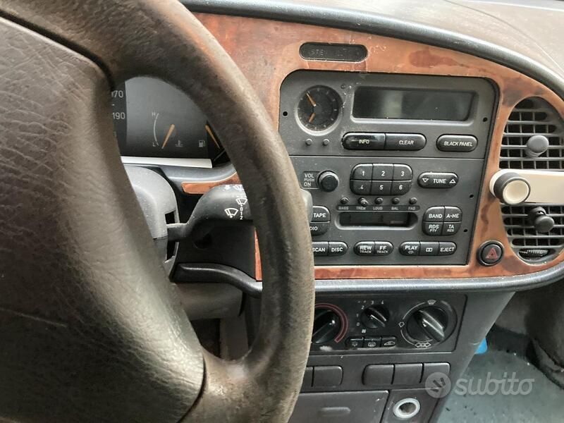 Usata Saab 900 Cabriolet 131 CV (96 kW) 1996 Grigio Cabrio