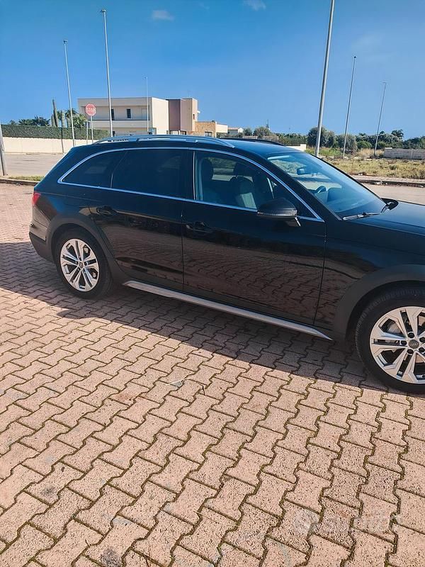 Usata Audi A4 Allroad Business 190 CV (139 kW) 2019 Nero Station wagon