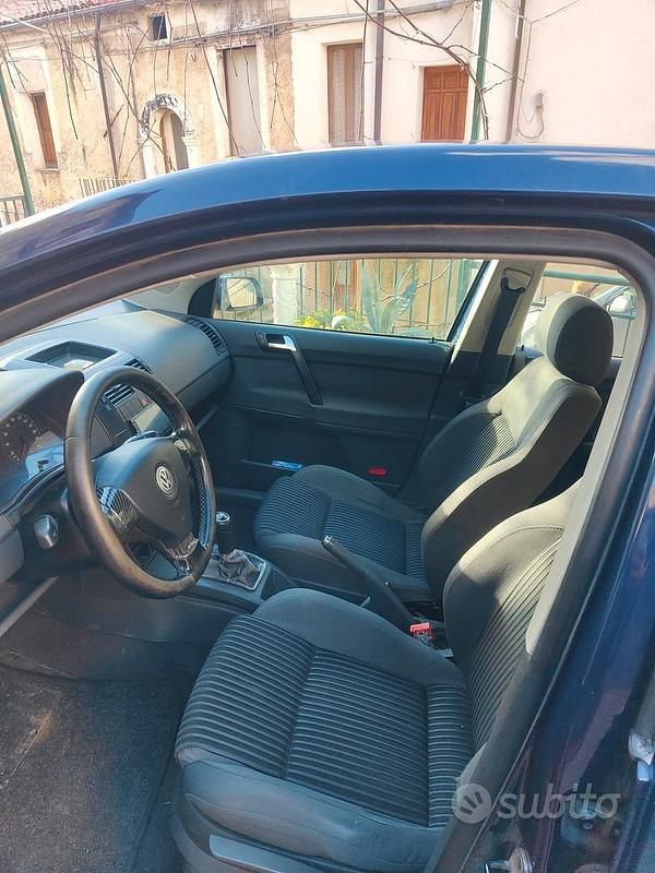 Usata VW Polo 75 CV (55 kW) 2002 Blu Berlina