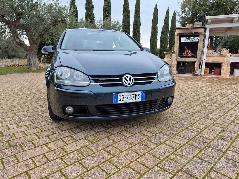 Usata VW Golf VI Comfortline 104 CV (76 kW) 2009 Blu Utilitaria