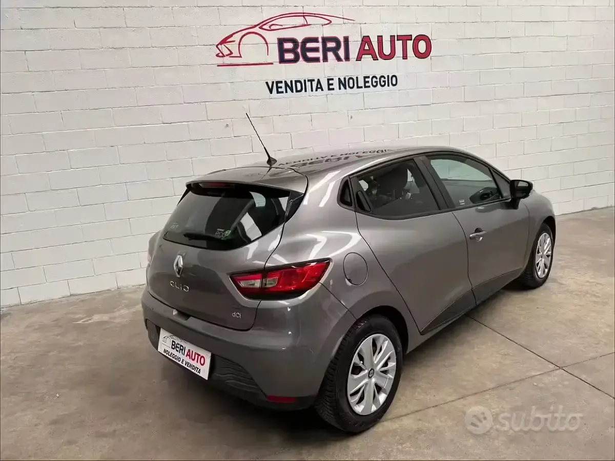 Usata Renault Clio IV 75 CV (55 kW) 2016 Grigio Berlina