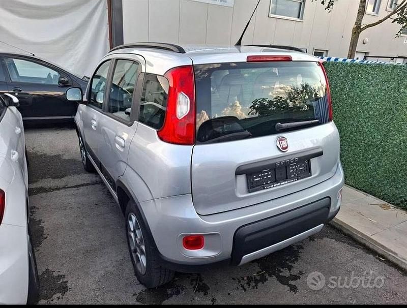 Usata Fiat Panda 4x4 85 CV (62 kW) 2015 Utilitaria