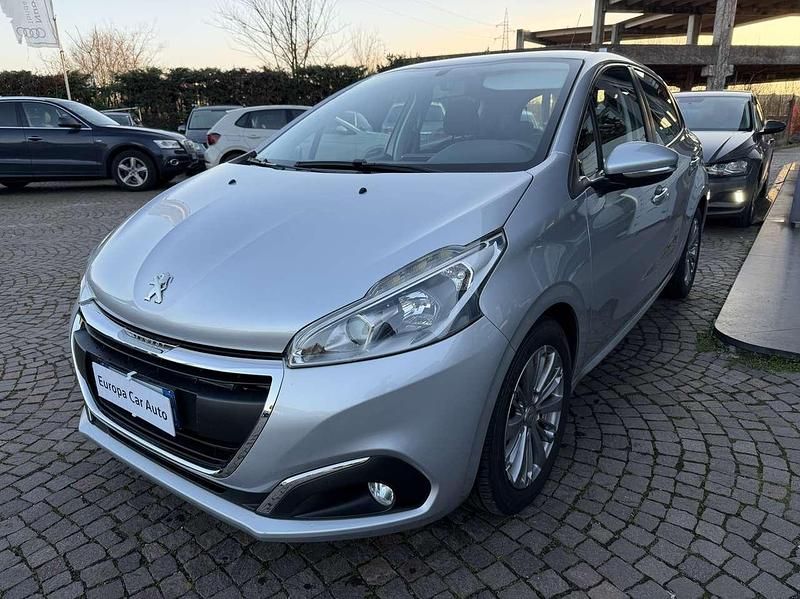 Usata Peugeot 208 Allure 82 CV (60 kW) 2016 Argento metall Utilitaria