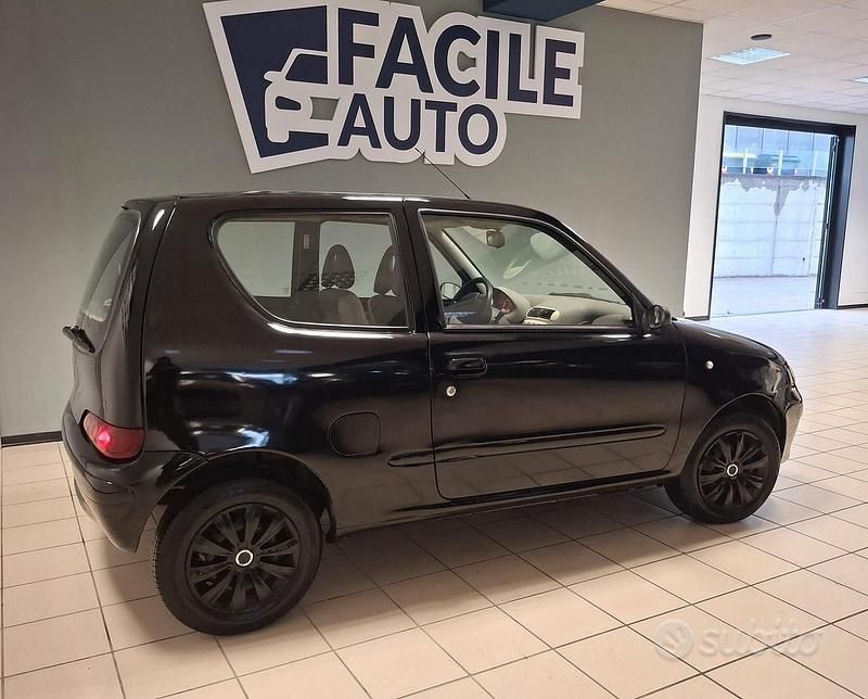 Usata Fiat 600 Anniversary 54 CV (39 kW) 2008 Nero Utilitaria