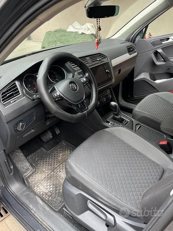 Usata VW Tiguan 150 CV (110 kW) 2017 Grigio SUV