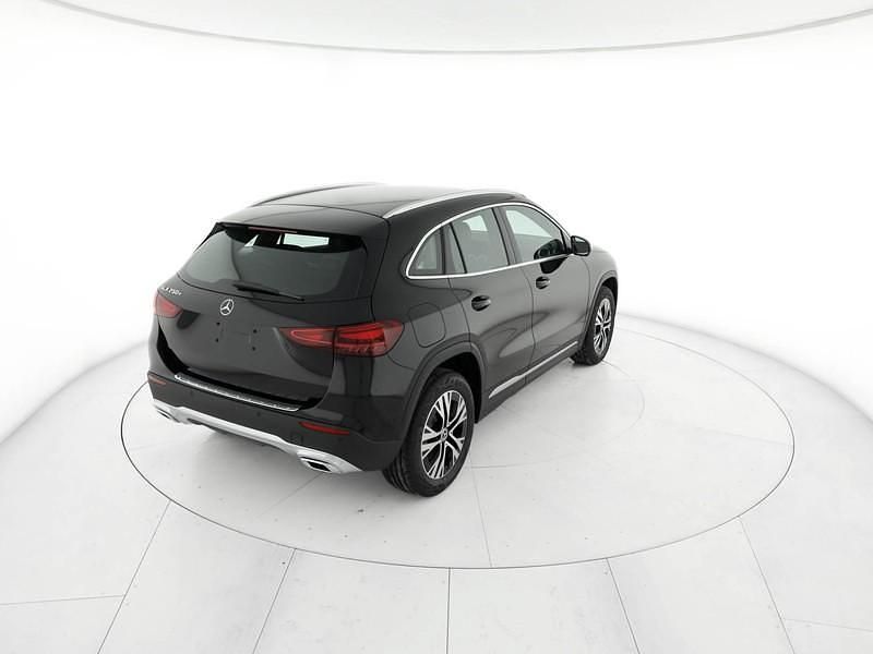 Ny Mercedes GLA250 Progressive 218 HK (160 kW) 2026 Svart SUV