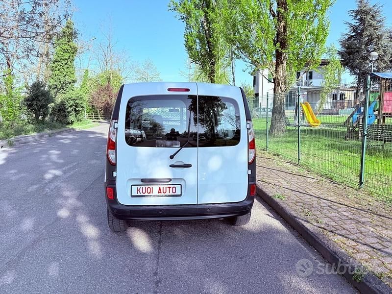 Usata Renault Kangoo 90 CV (66 kW) 2019 Bianco Monovolume