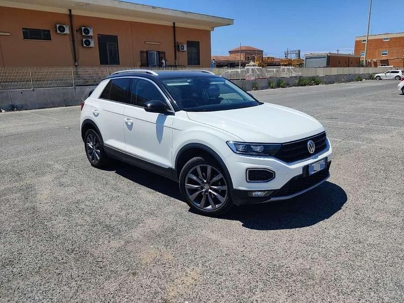 Bianco Usata 2019 VW T-Roc Advance SUV | 19.900 € (Buon prezzo) - Immagine 1/4